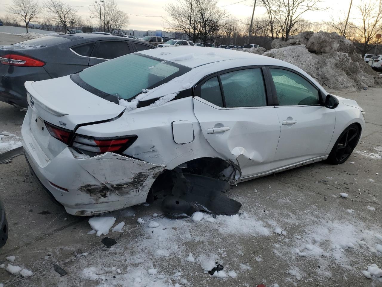 2021 Nissan Sentra Sr - Фото 3