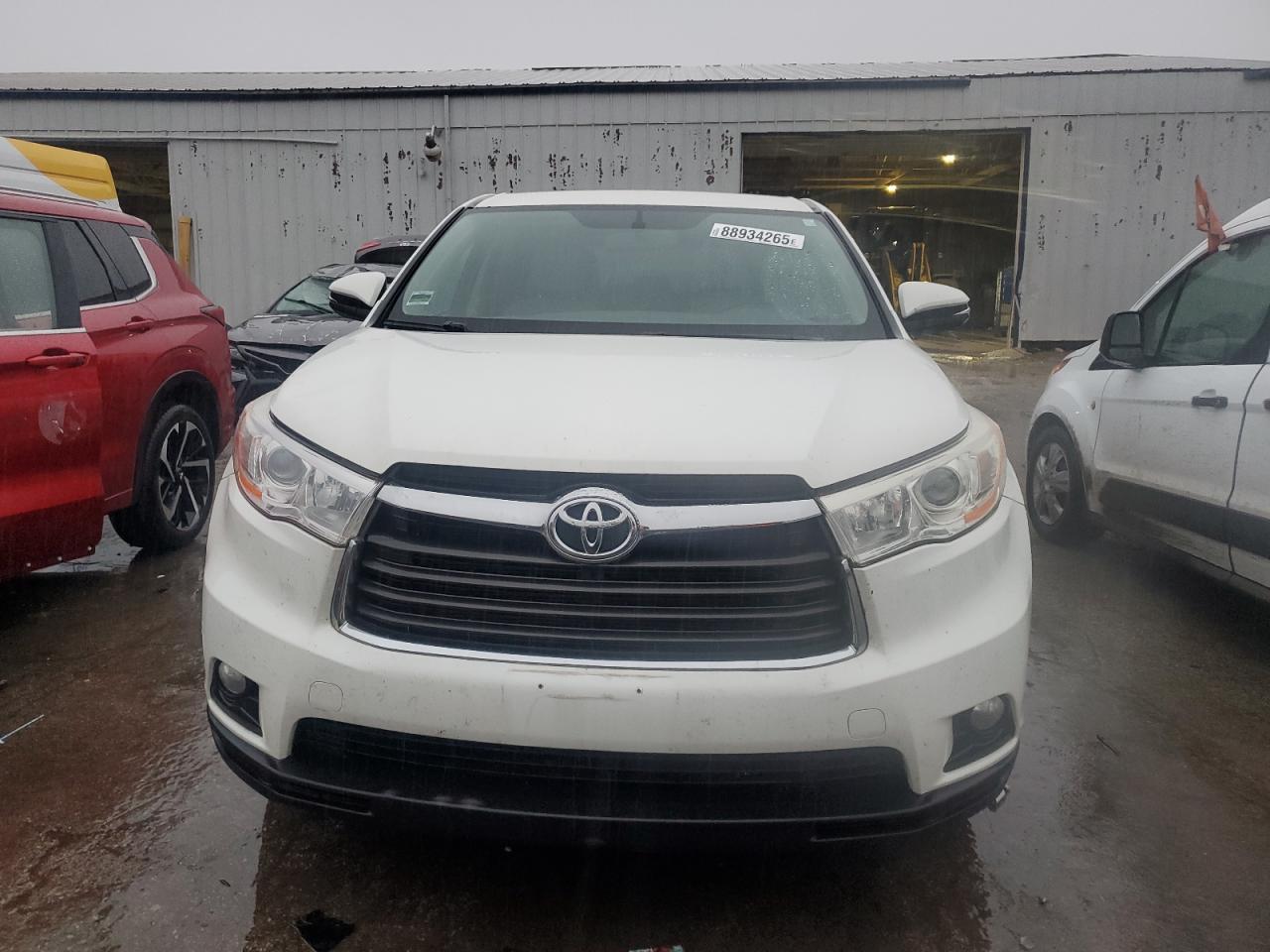 2014 Toyota Highlander Le - Фото 5