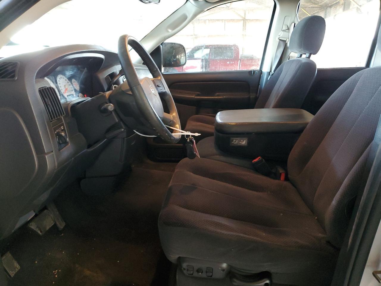 2004 Dodge Ram 1500 St - Фото 7