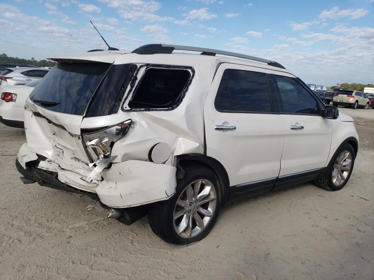 2012 Ford Explorer Xlt - Фото 3