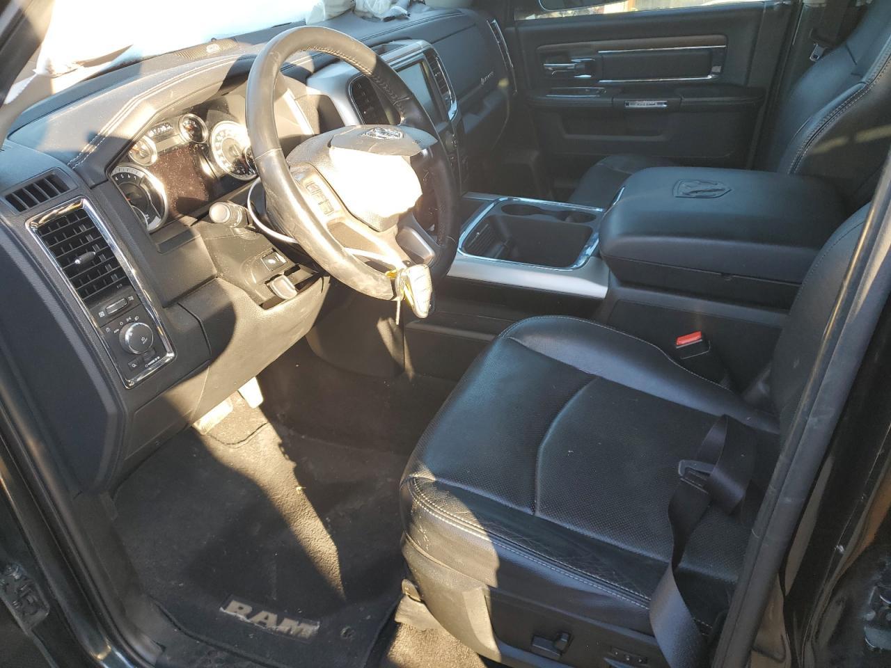2017 Ram 1500 Laramie - Фото 7
