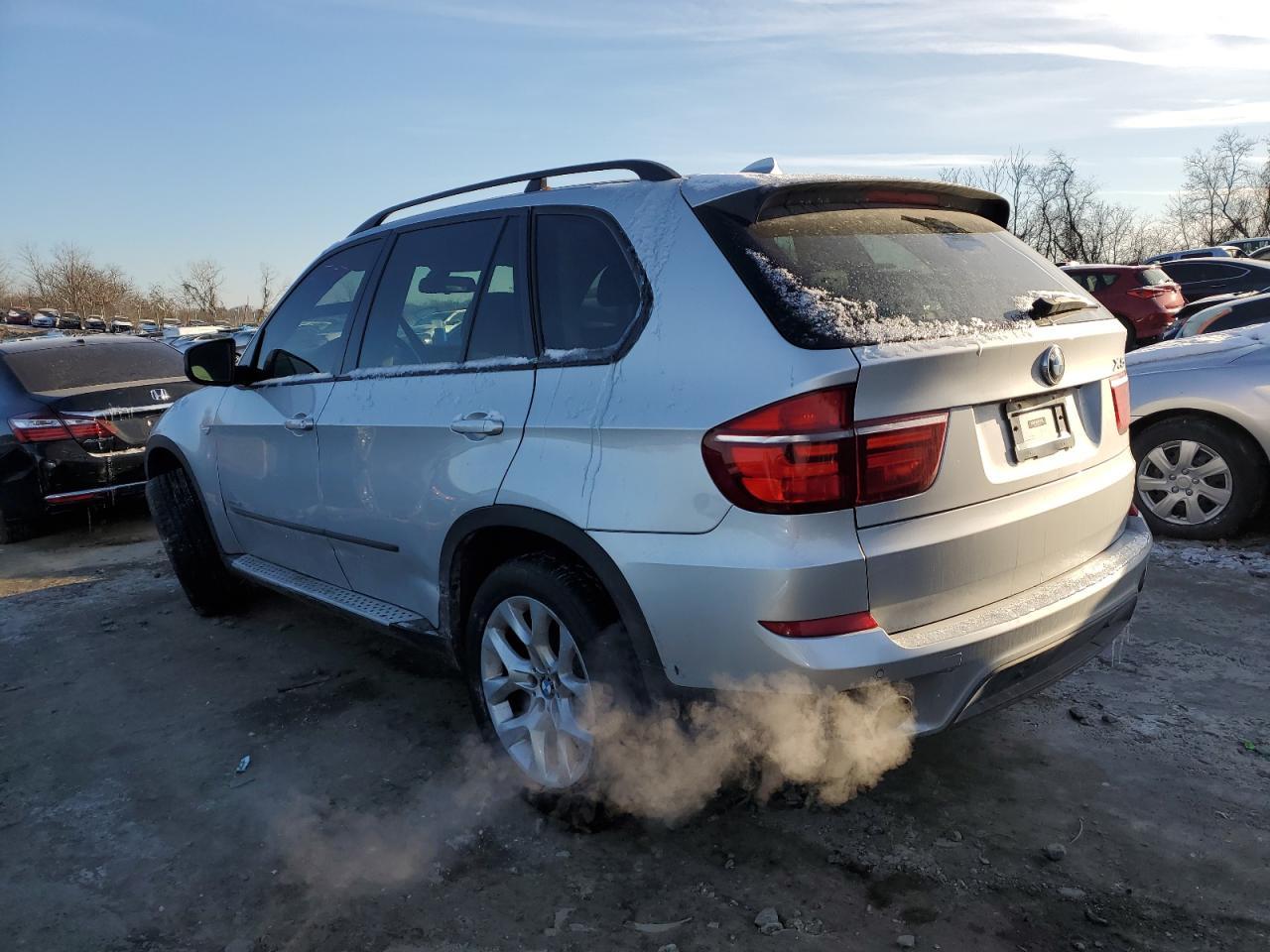 2012 BMW X5 xDrive35I - Фото 2