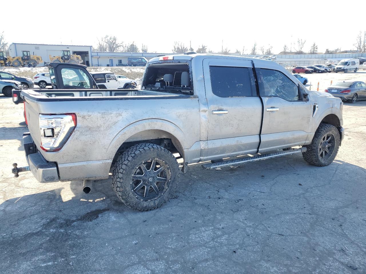 2021 Ford F150 Supercrew - Фото 3