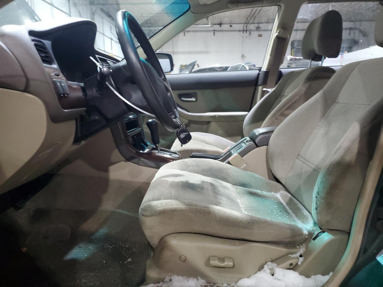 2001 Subaru Legacy Outback - Image 7