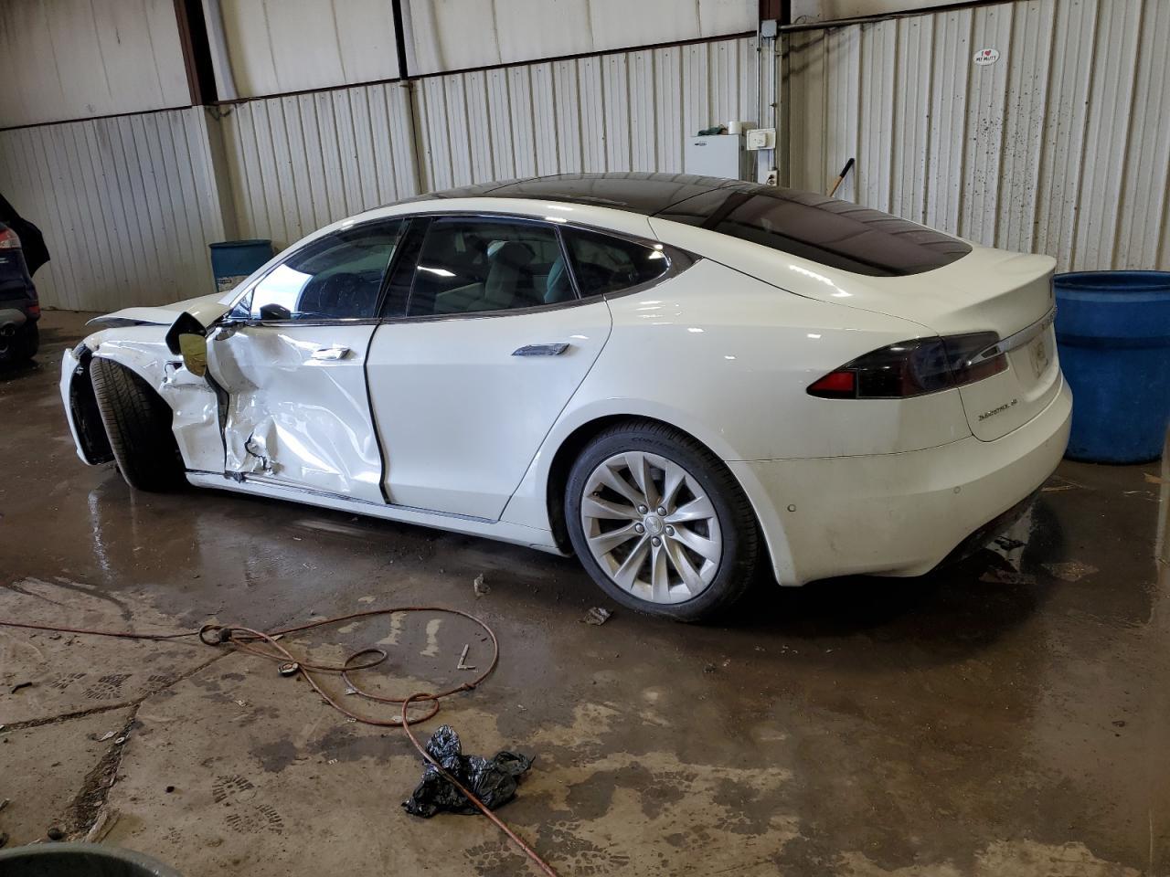 2017 Tesla Model S - Фото 2