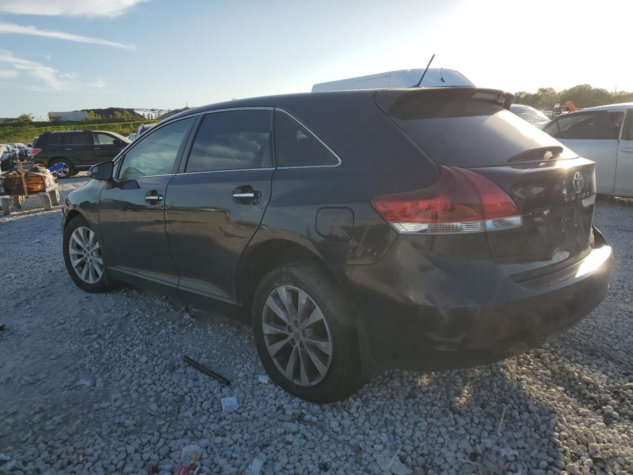 2015 Toyota Venza Le - Фото 2