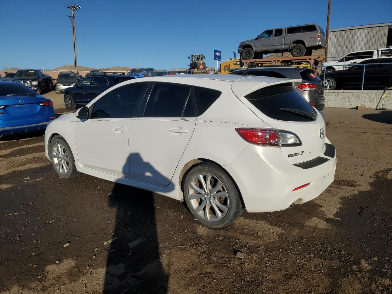 2011 Mazda 3 S - Image 2