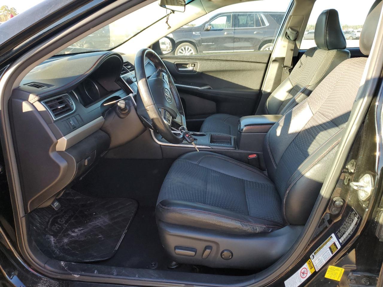 2015 Toyota Camry Le - Image 7