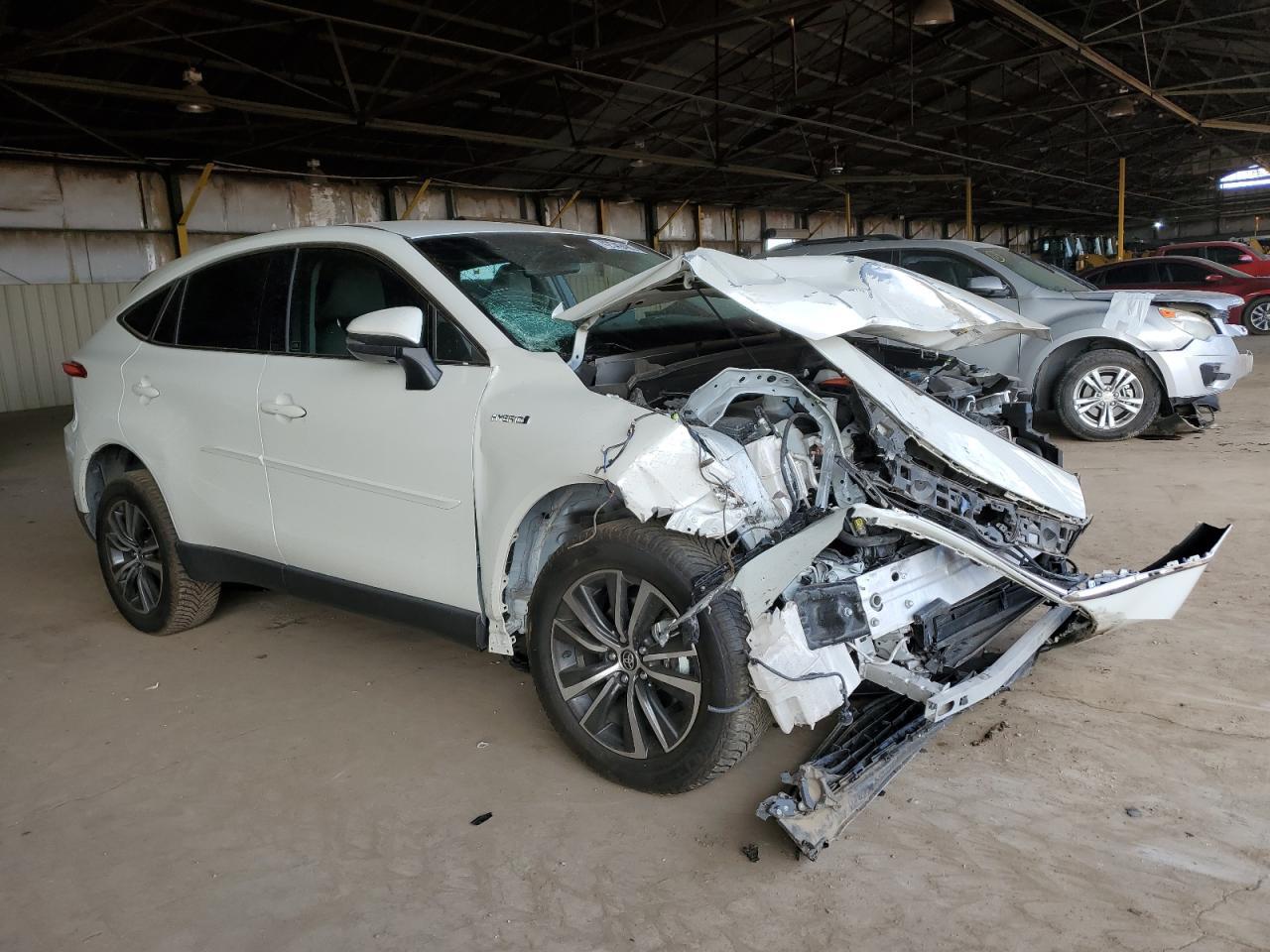 2021 Toyota Venza Le - Фото 4