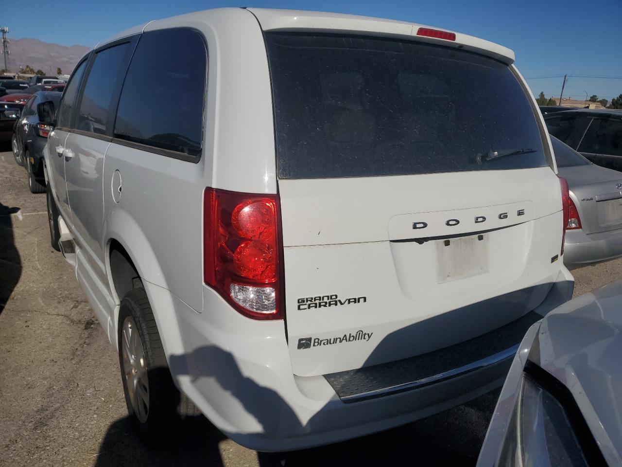 2018 Dodge Grand Caravan Se - Image 6