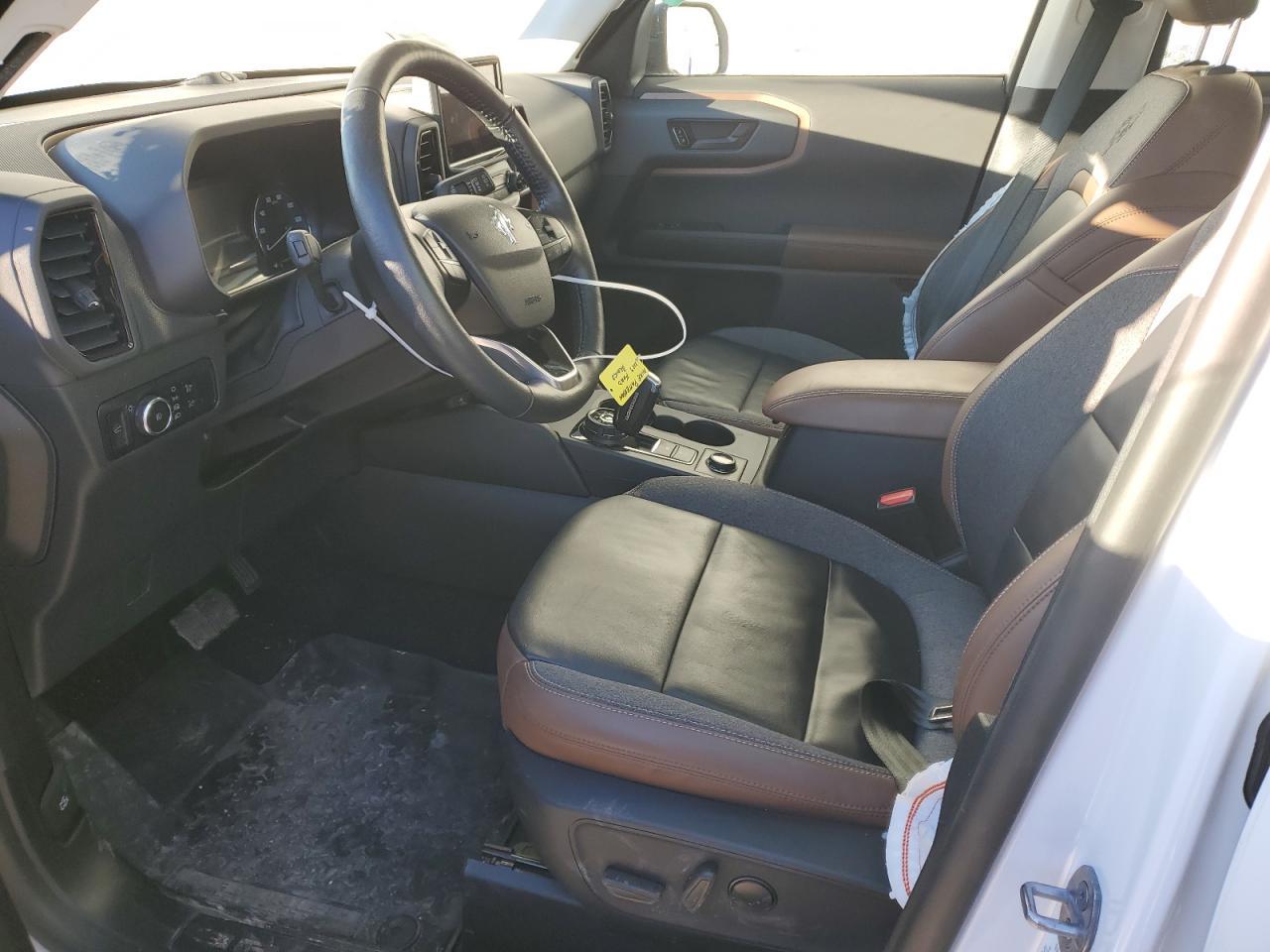 2023 Ford Bronco Sport Outer Banks - Image 7