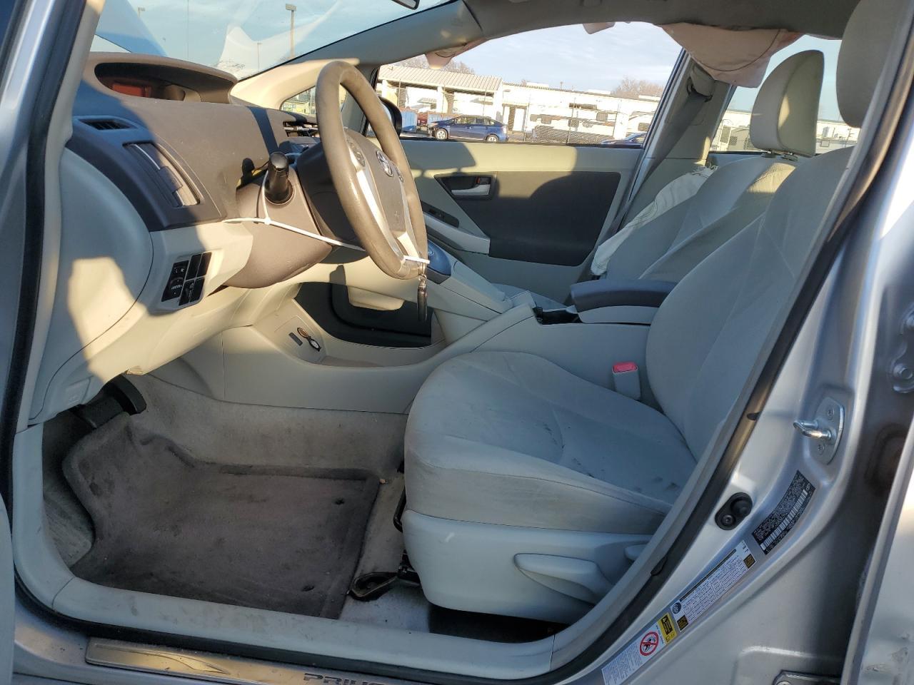 2010 Toyota Prius - Image 7