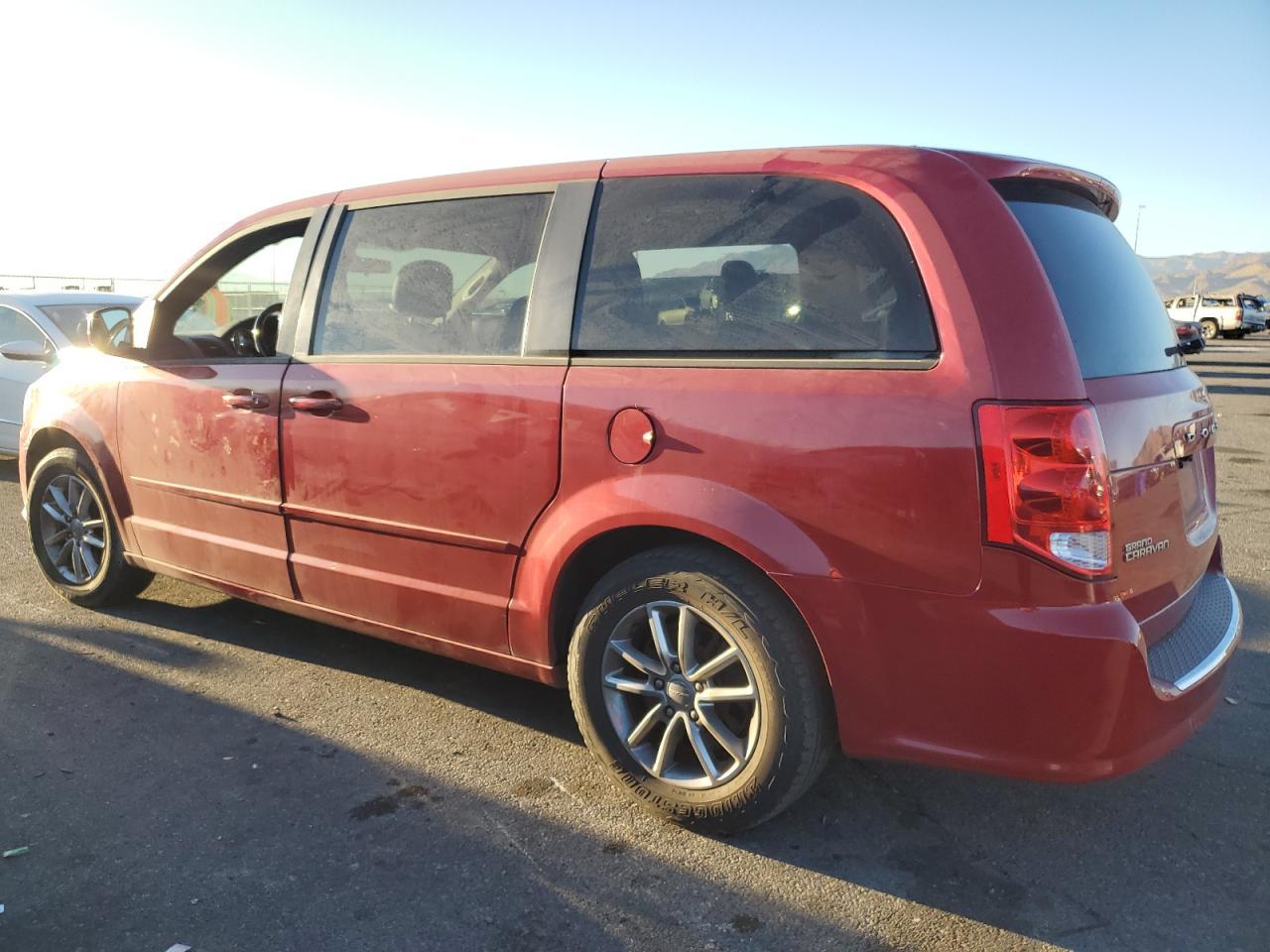 2014 Dodge Grand Caravan R/T - Фото 2