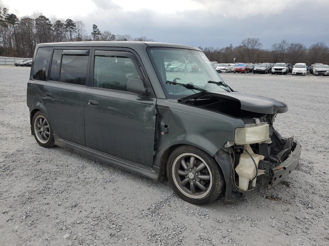 2005 Toyota Scion Xb - Фото 4
