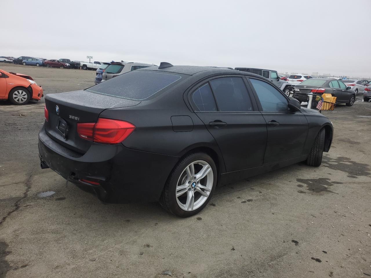 2016 BMW 328 I Sulev - Фото 3