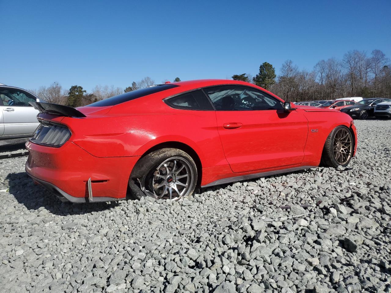 2015 Ford Mustang Gt - Фото 3