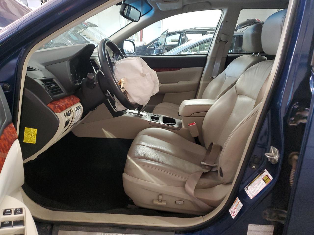 2011 Subaru Outback 2.5I Limited - Фото 7