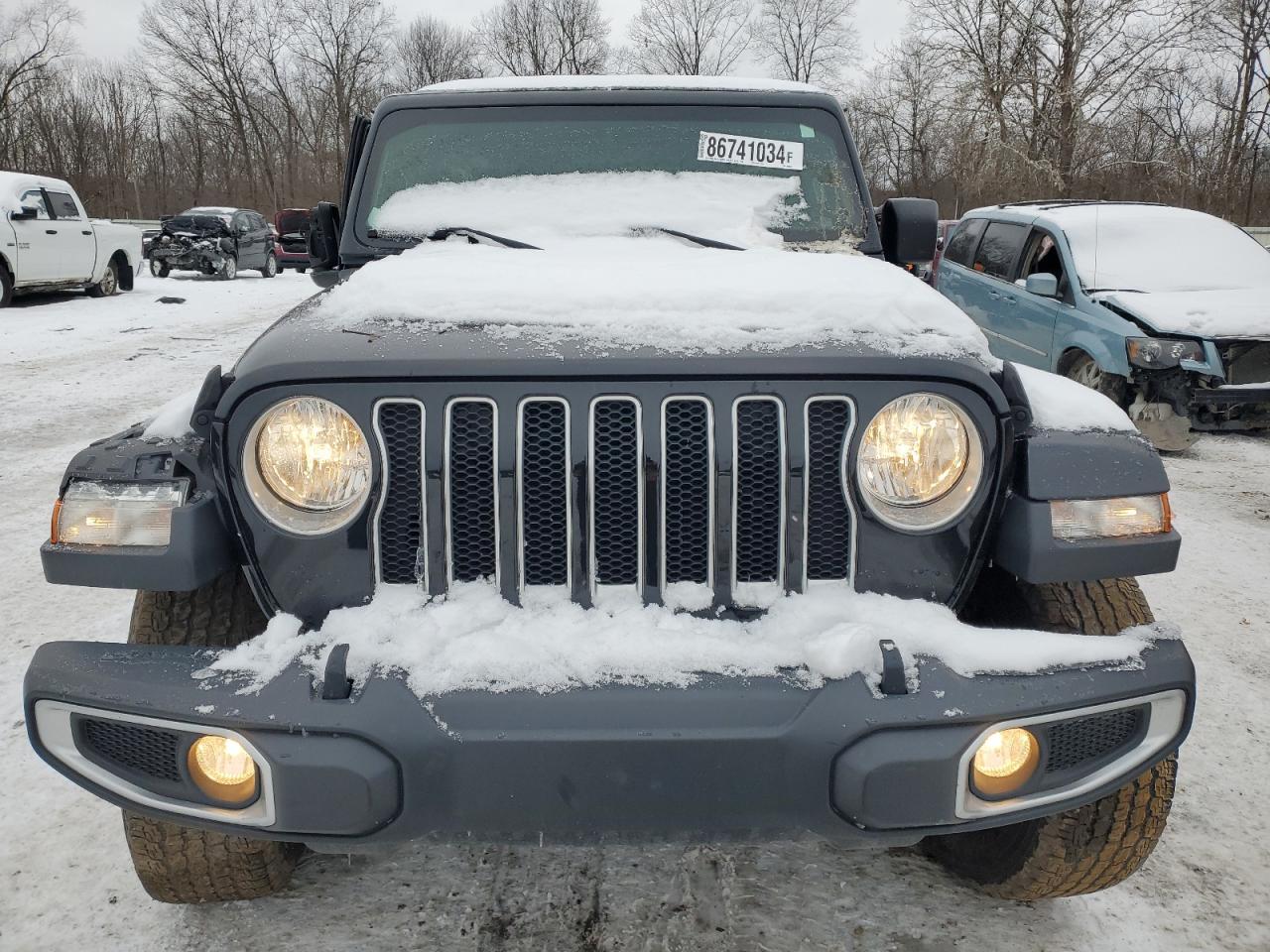 2018 Jeep Wrangler Unlimited Sahara - Image 5