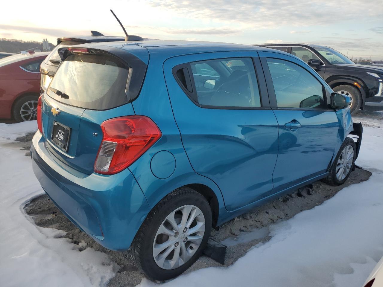 2019 Chevrolet Spark 1Lt - Фото 3