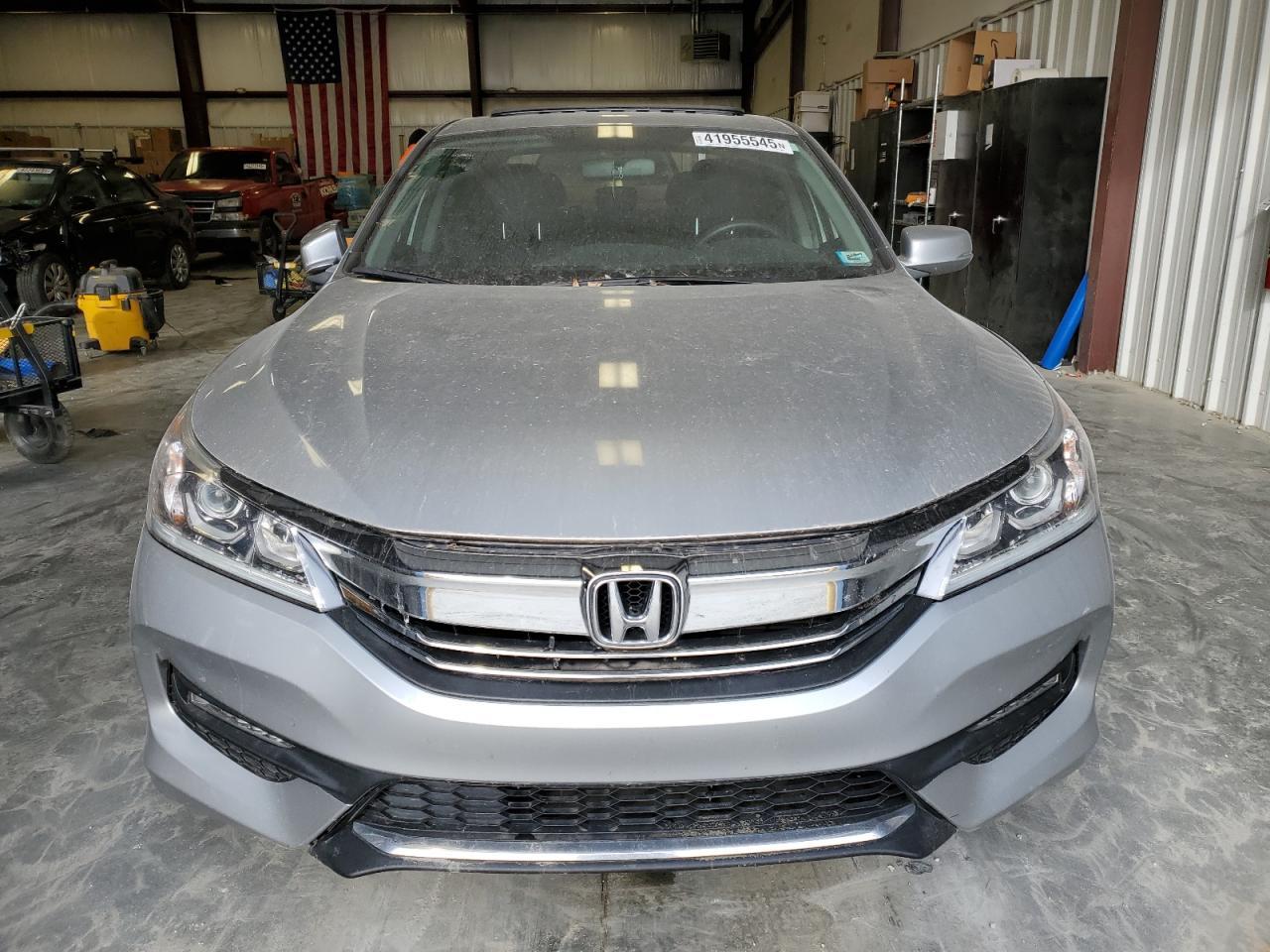 2017 Honda Accord Ex - Фото 5