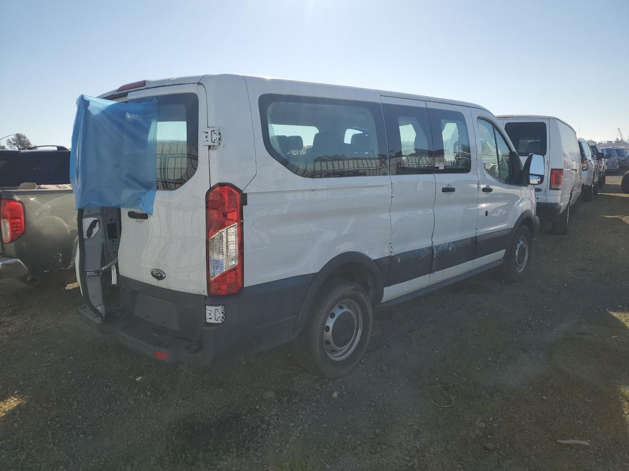 2016 Ford Transit T-150 - Image 3