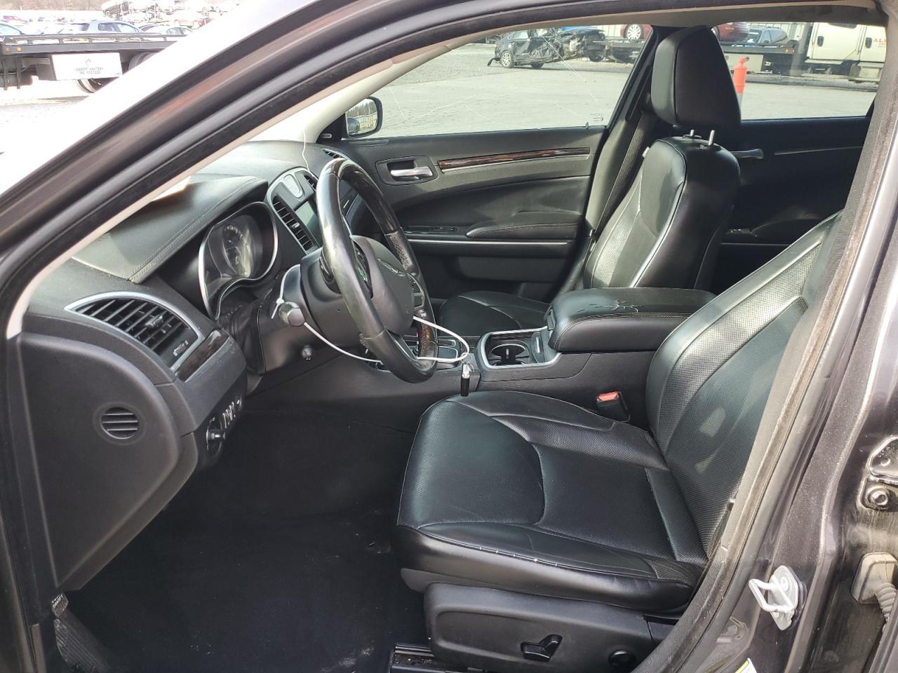 2019 Chrysler 300 Limited - Фото 7