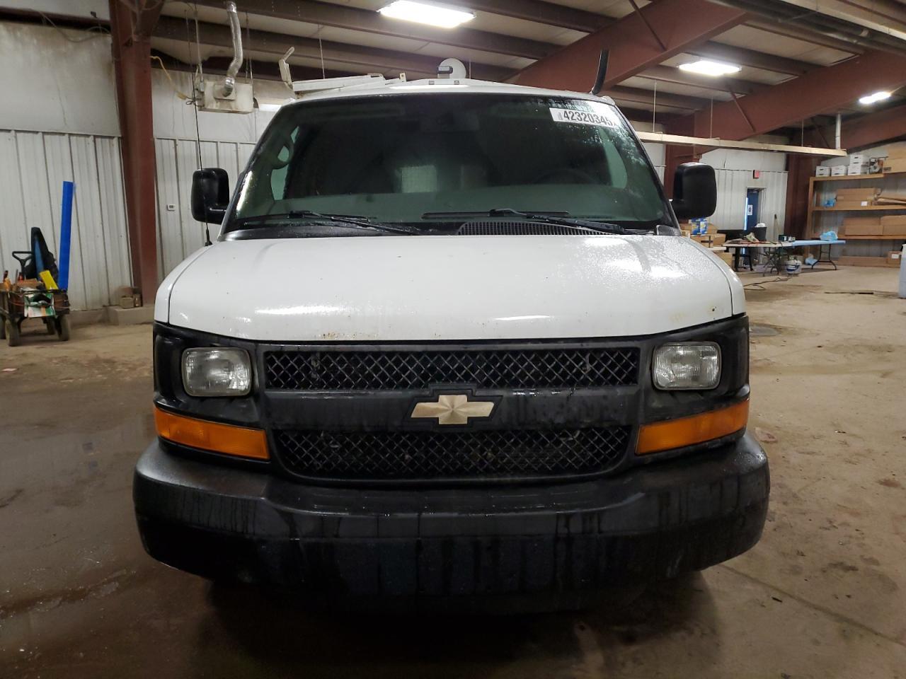 2013 Chevrolet Express G2500 - Image 5
