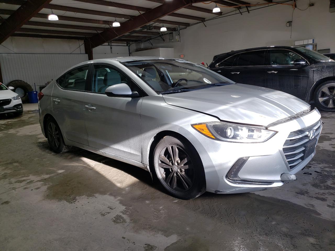 2017 Hyundai Elantra Se - Image 4
