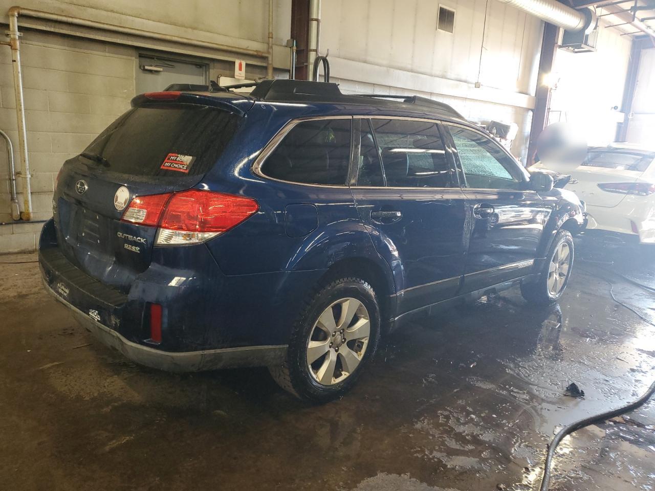 2011 Subaru Outback 2.5I Limited - Фото 3