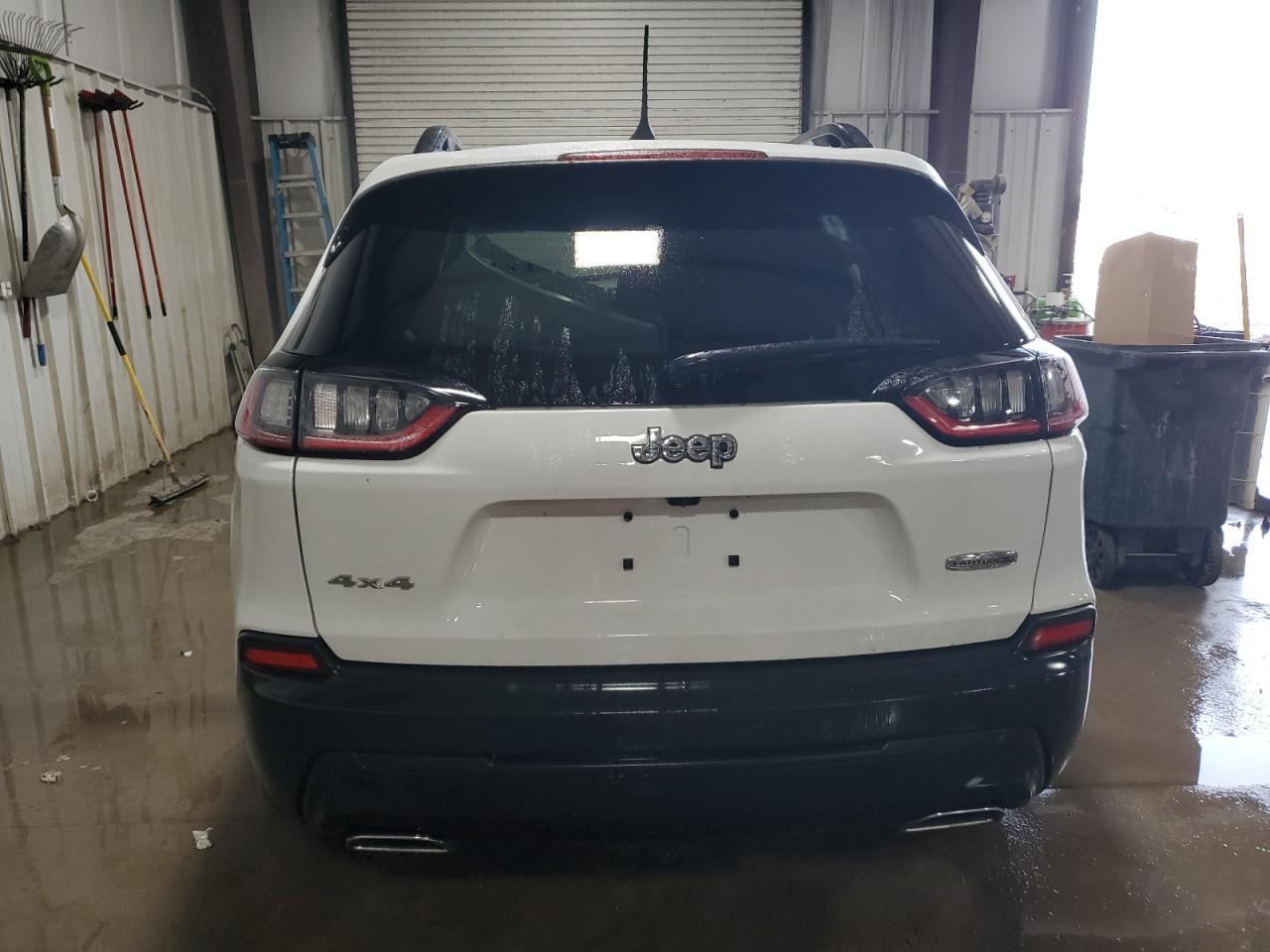 2022 Jeep Cherokee Latitude Lux - Фото 6