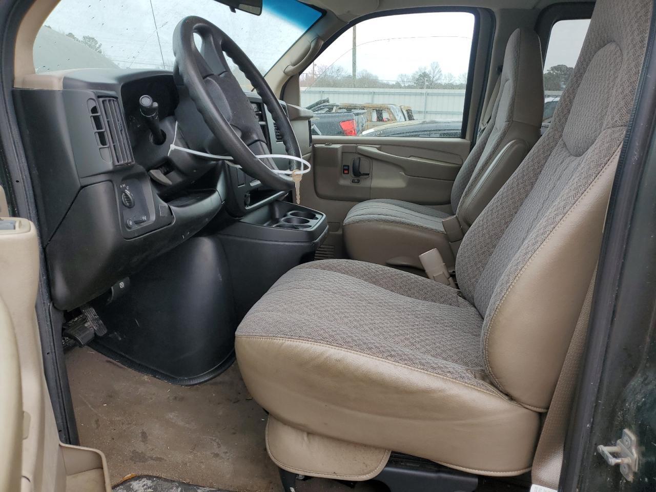 2005 Chevrolet Express G3500 - Фото 7