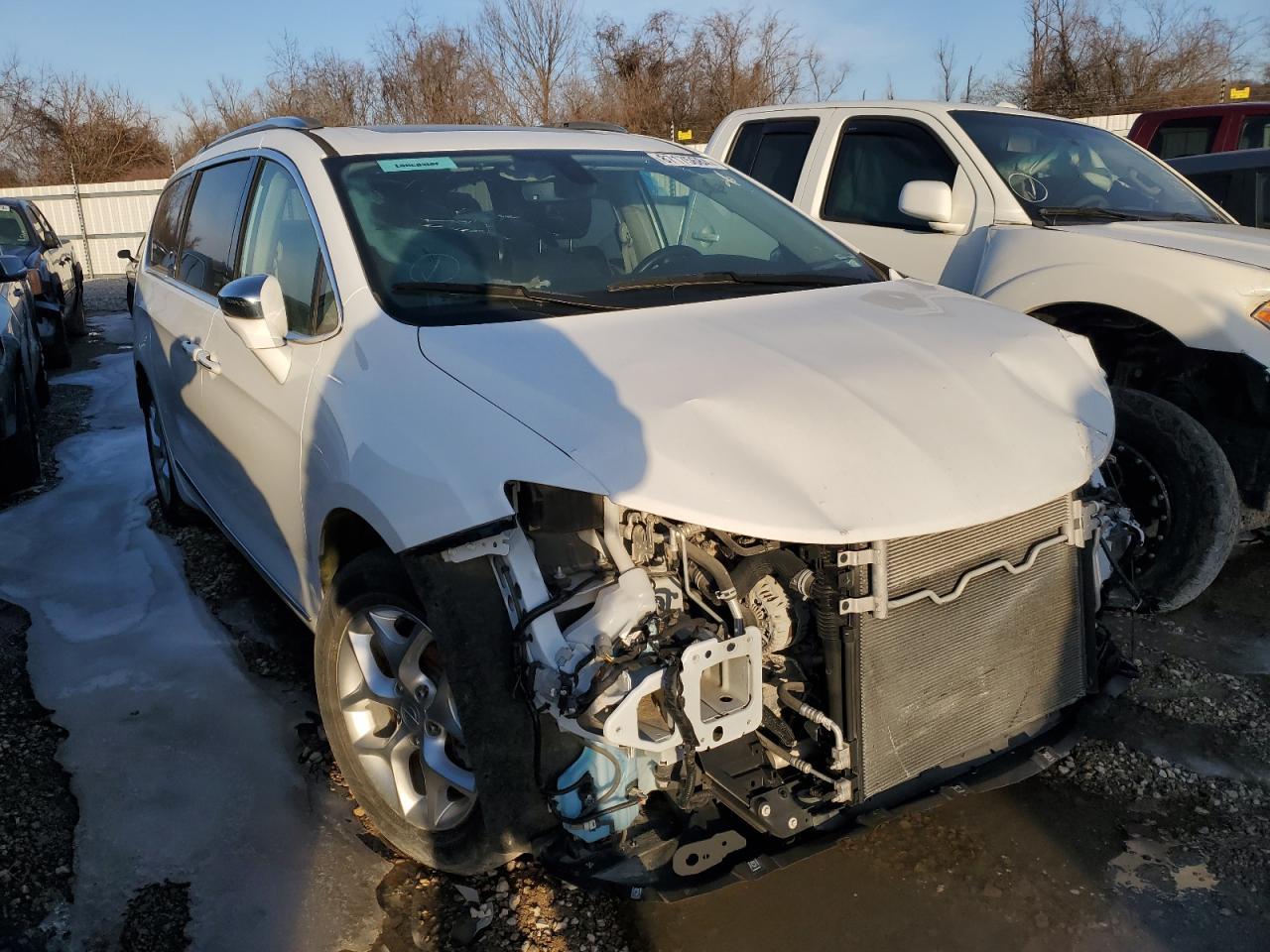 2020 Chrysler Pacifica Limited - Фото 4