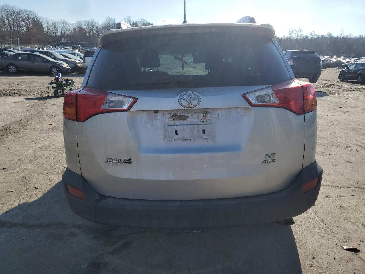 2014 Toyota Rav4 Le - Фото 6