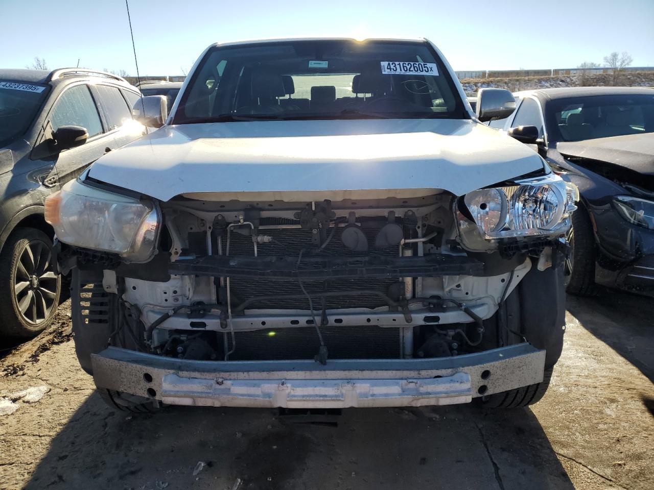 2013 Toyota 4Runner Sr5 - Фото 5