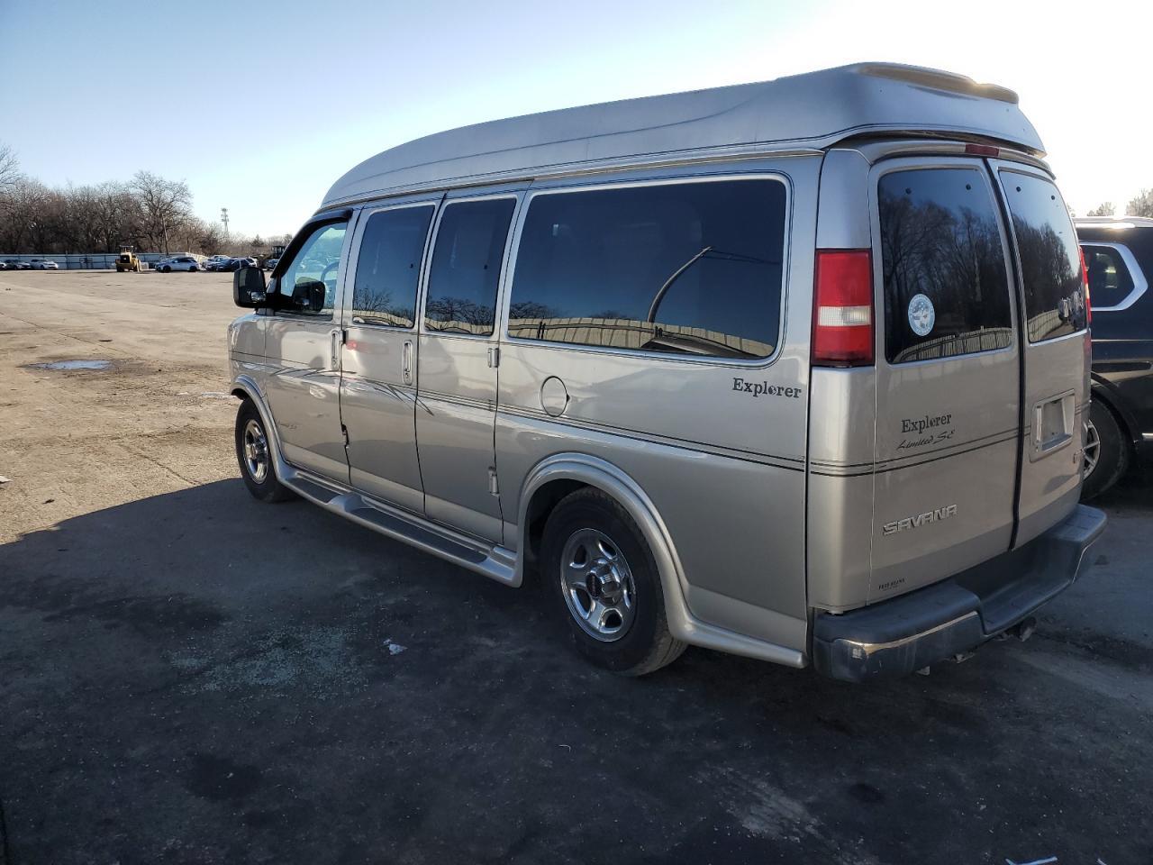 2005 GMC Savana Rv G1500 - Фото 3