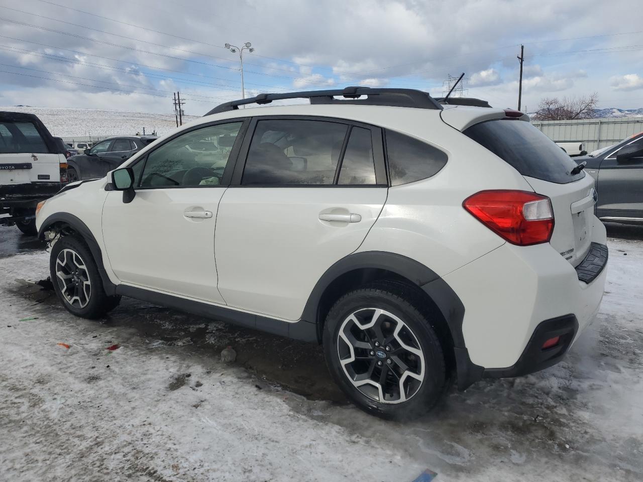 2016 Subaru Crosstrek Premium - Фото 2