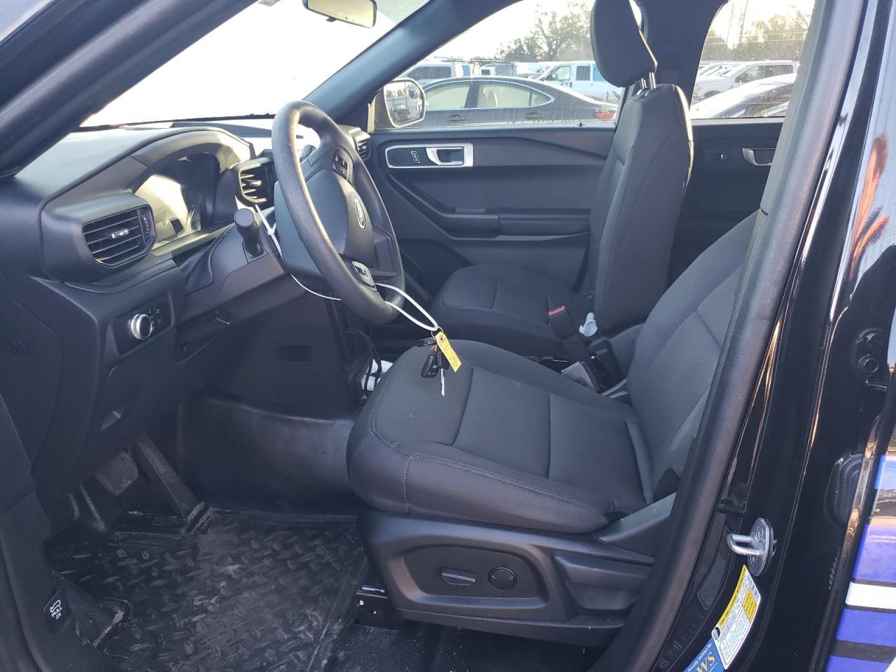 2023 Ford Explorer Police Interceptor - Image 7