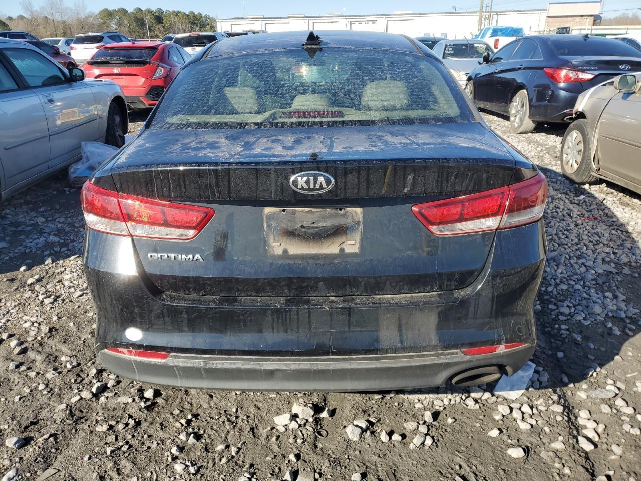 2017 Kia Optima Lx - Фото 6
