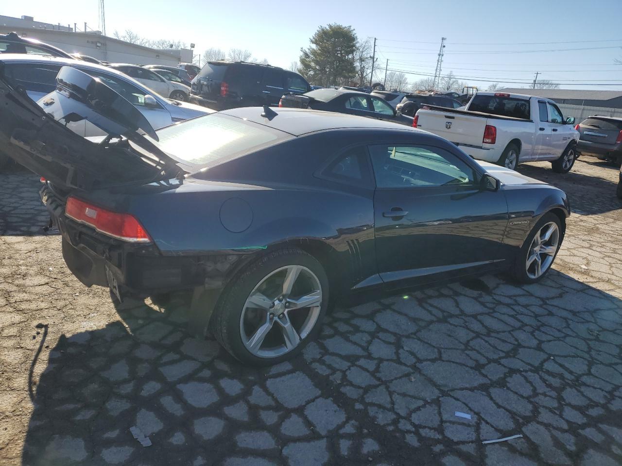 2015 Chevrolet Camaro Ls - Image 3