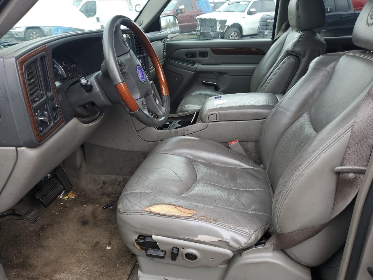 2004 Cadillac Escalade - Фото 7