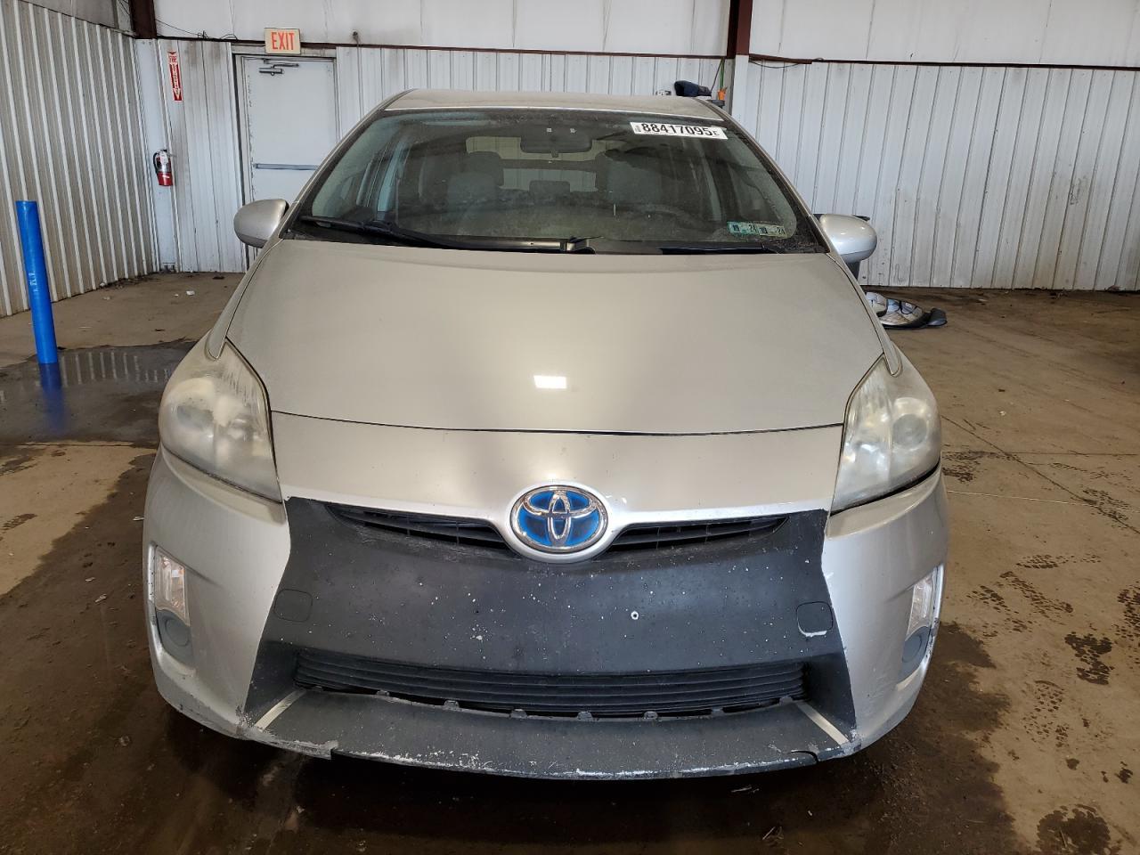 2011 Toyota Prius - Image 5