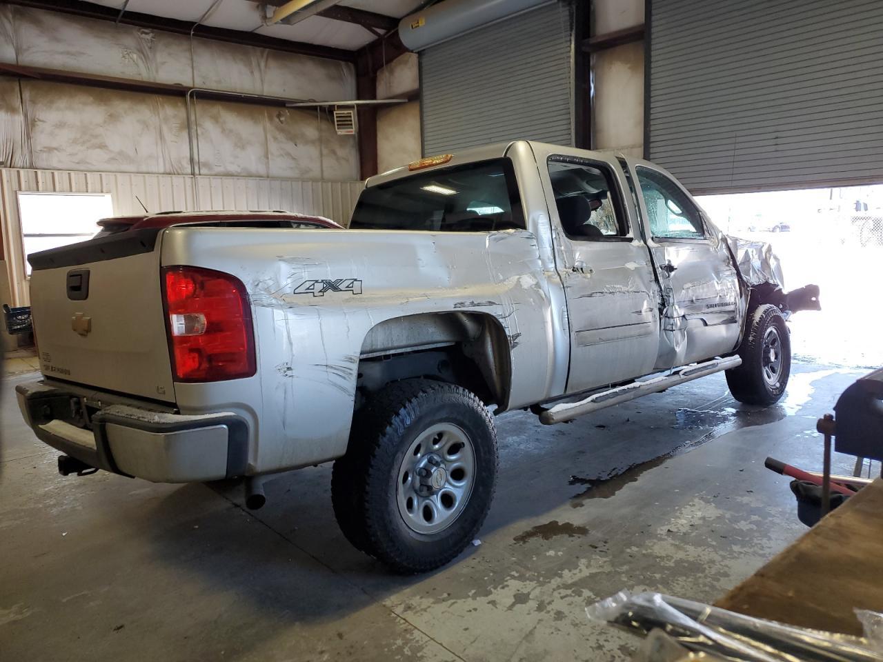 2013 Chevrolet Silverado K1500 Ls - Фото 3