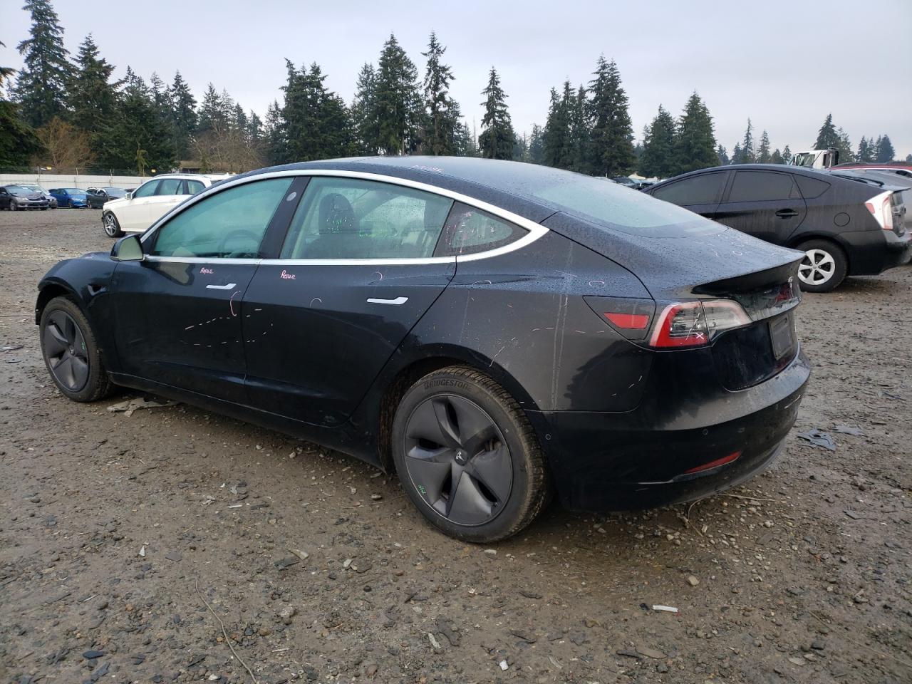 2019 Tesla Model 3 - Фото 2