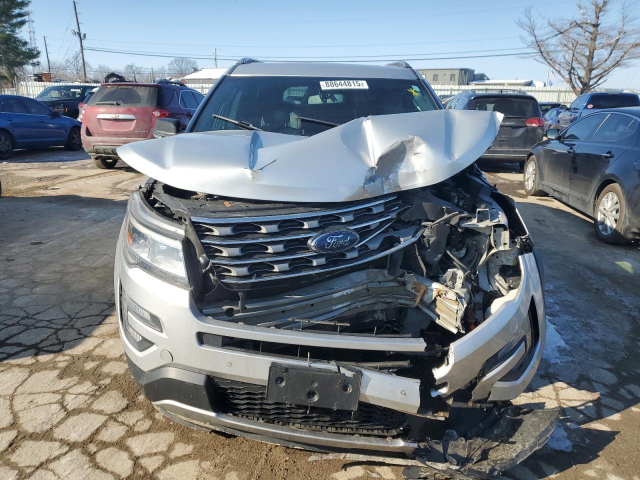 2017 Ford Explorer Xlt - Фото 5