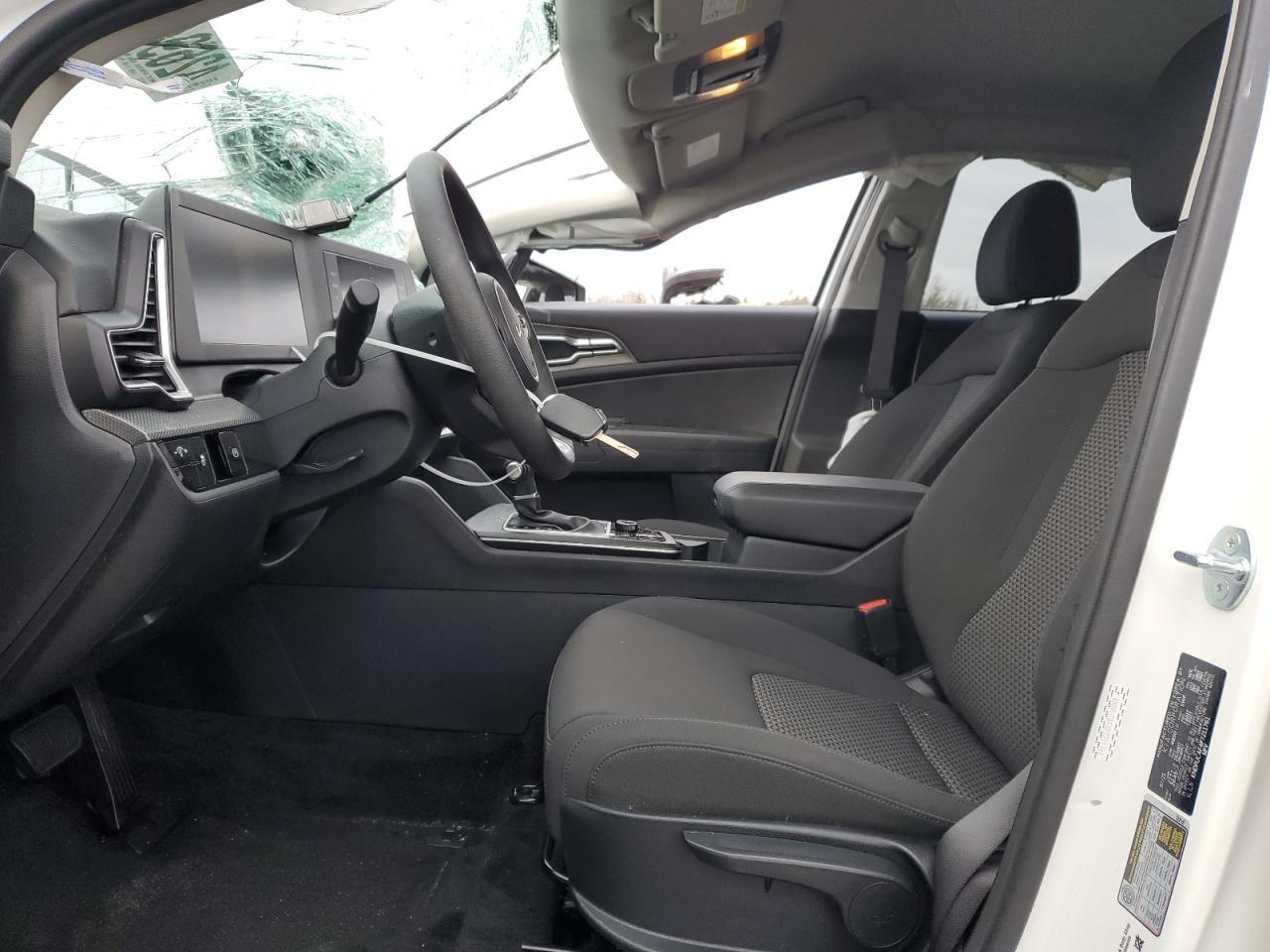 2023 Kia Sportage Lx - Image 7