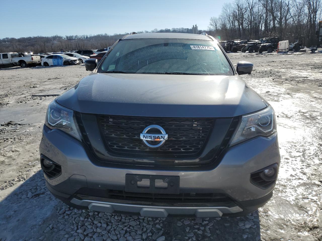 2020 Nissan Pathfinder Sl - Фото 5