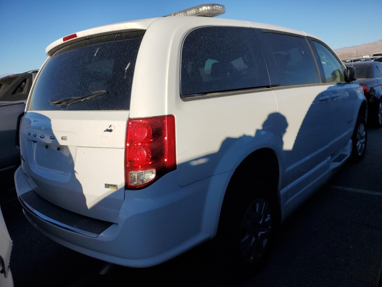 2018 Dodge Grand Caravan Se - Фото 3