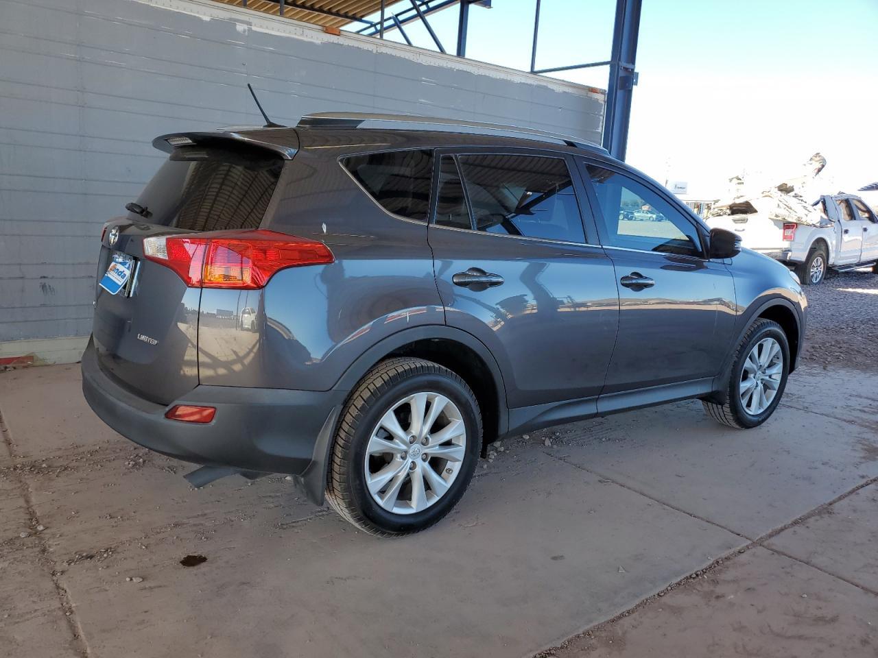 2015 Toyota Rav4 Limited - Image 3