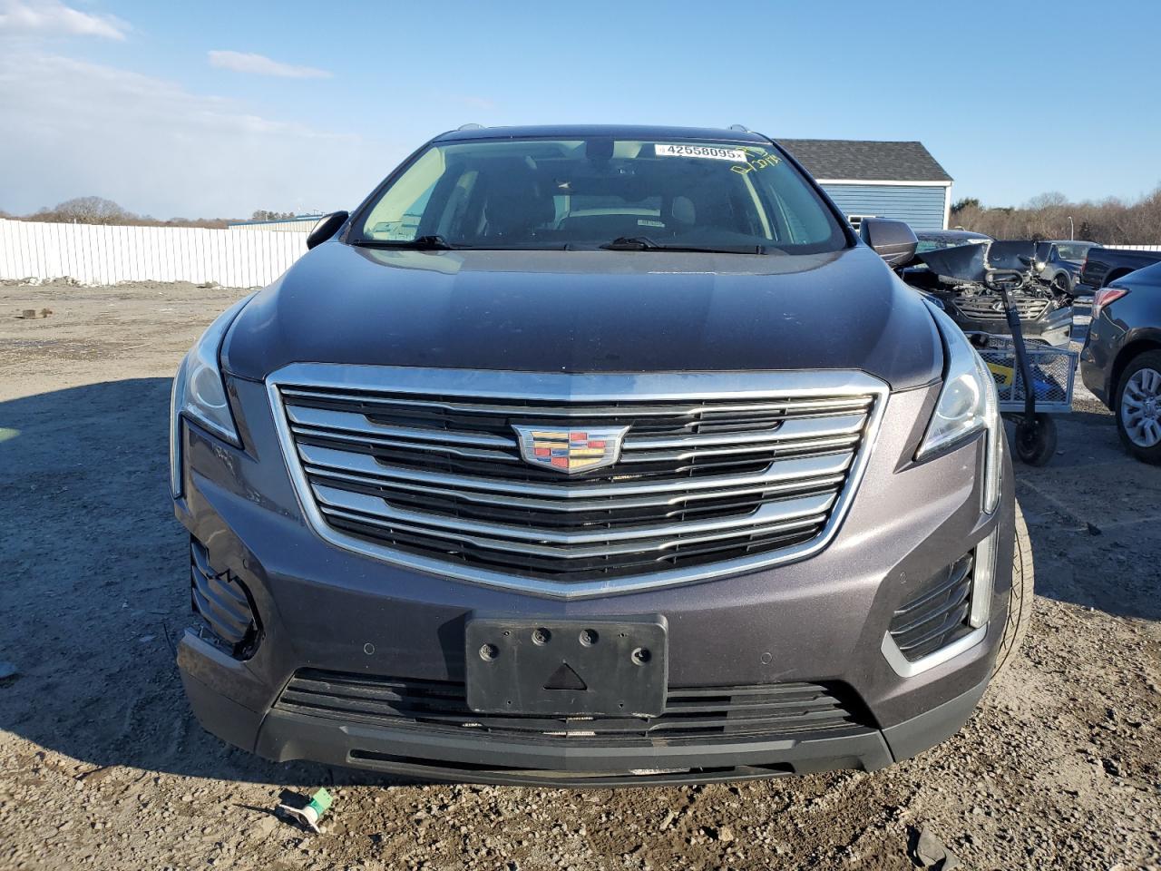 2017 Cadillac Xt5 Luxury - Фото 5