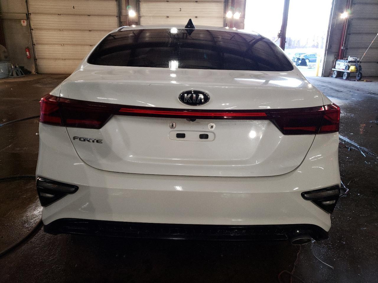 2021 Kia Forte Fe - Фото 6